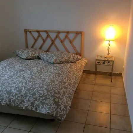 Appartement Eden 06 *